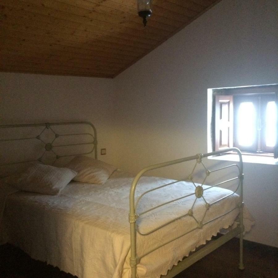 Refugio Dos Cregos Pensionat Riba de Mouro Exteriör bild